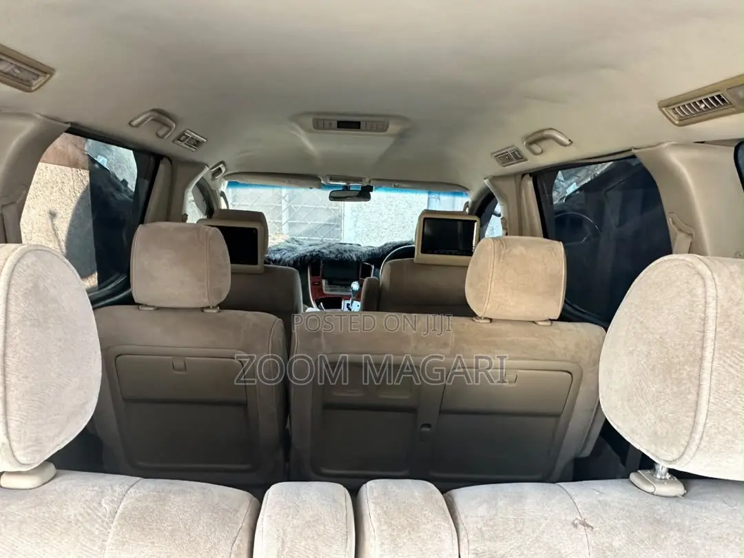 Toyota Alphard 2004 Black