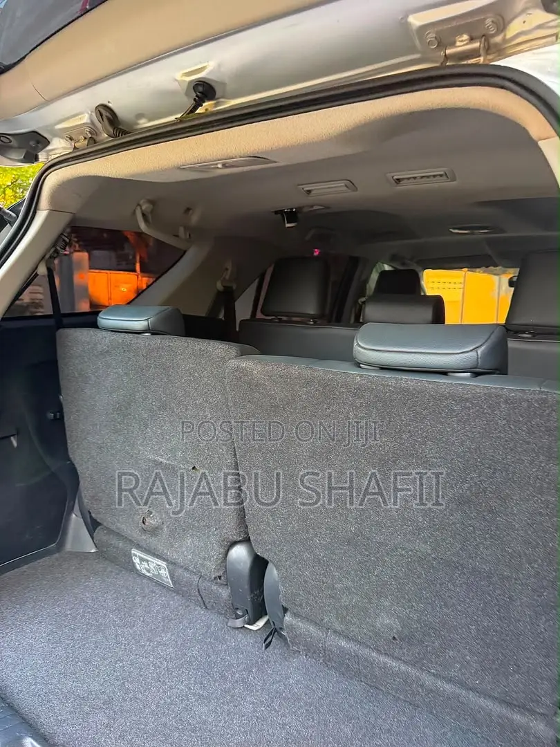 Toyota Fortuner 2.8 D AWD 2021 Silver