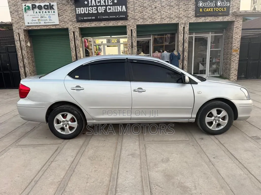Toyota Premio 2005 Silver