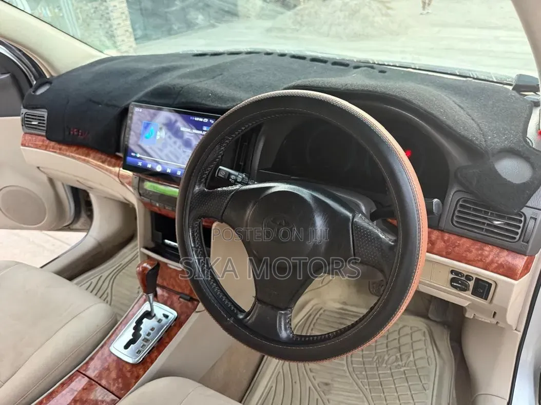 Toyota Premio 2005 Silver