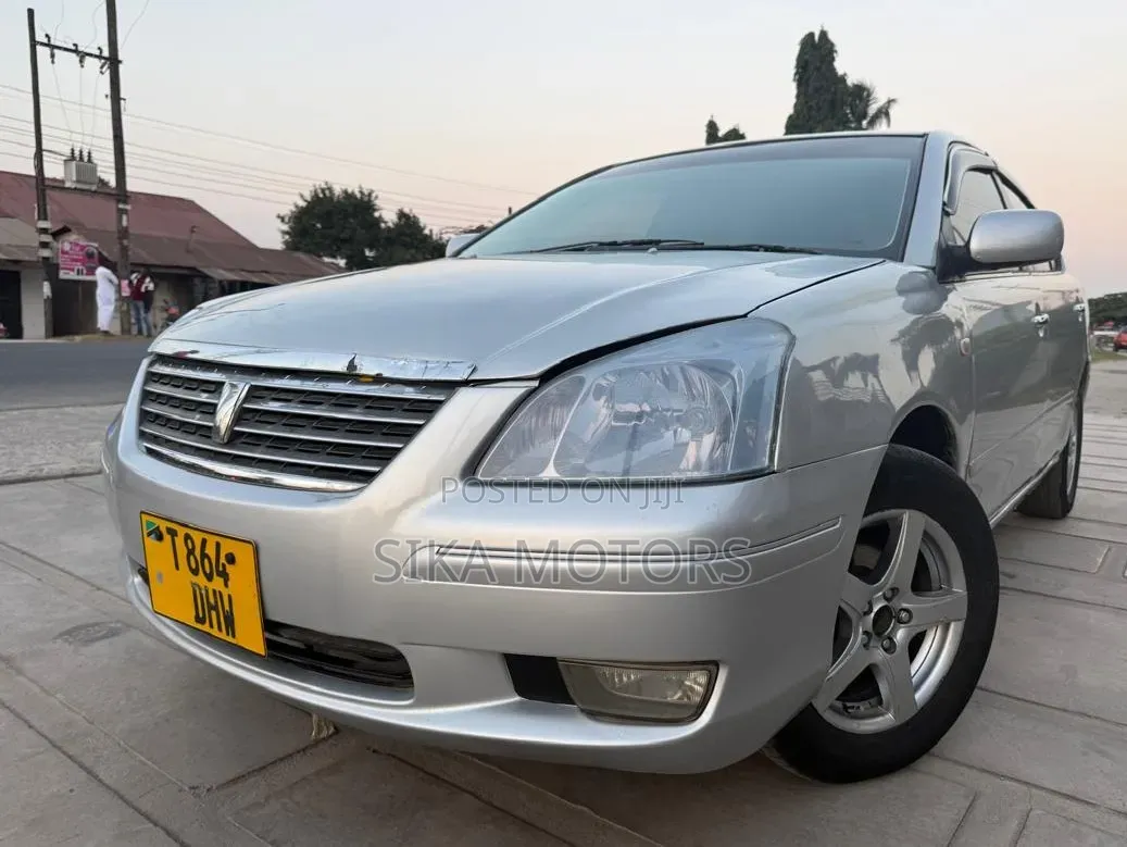 Toyota Premio 2005 Silver