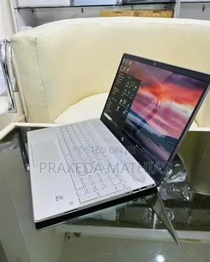 Laptop HP Pavilion 15 12GB Intel Core i5 SSD 512GB