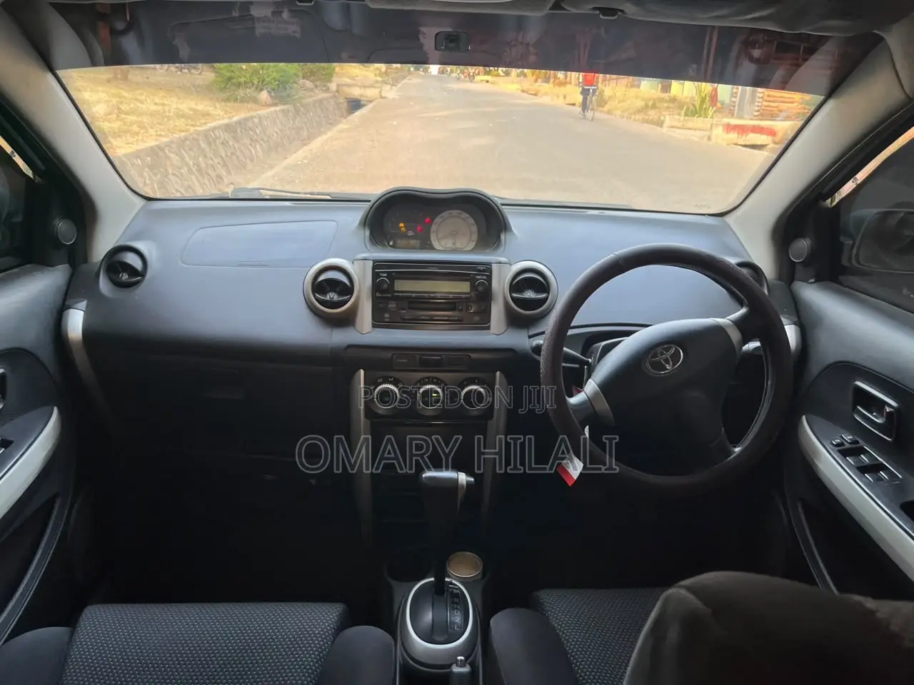 Toyota IST 2004 Silver