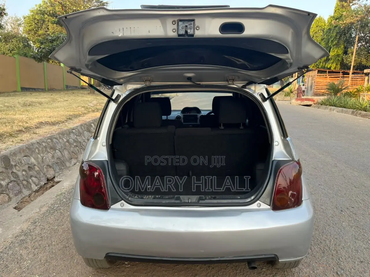 Toyota IST 2004 Silver