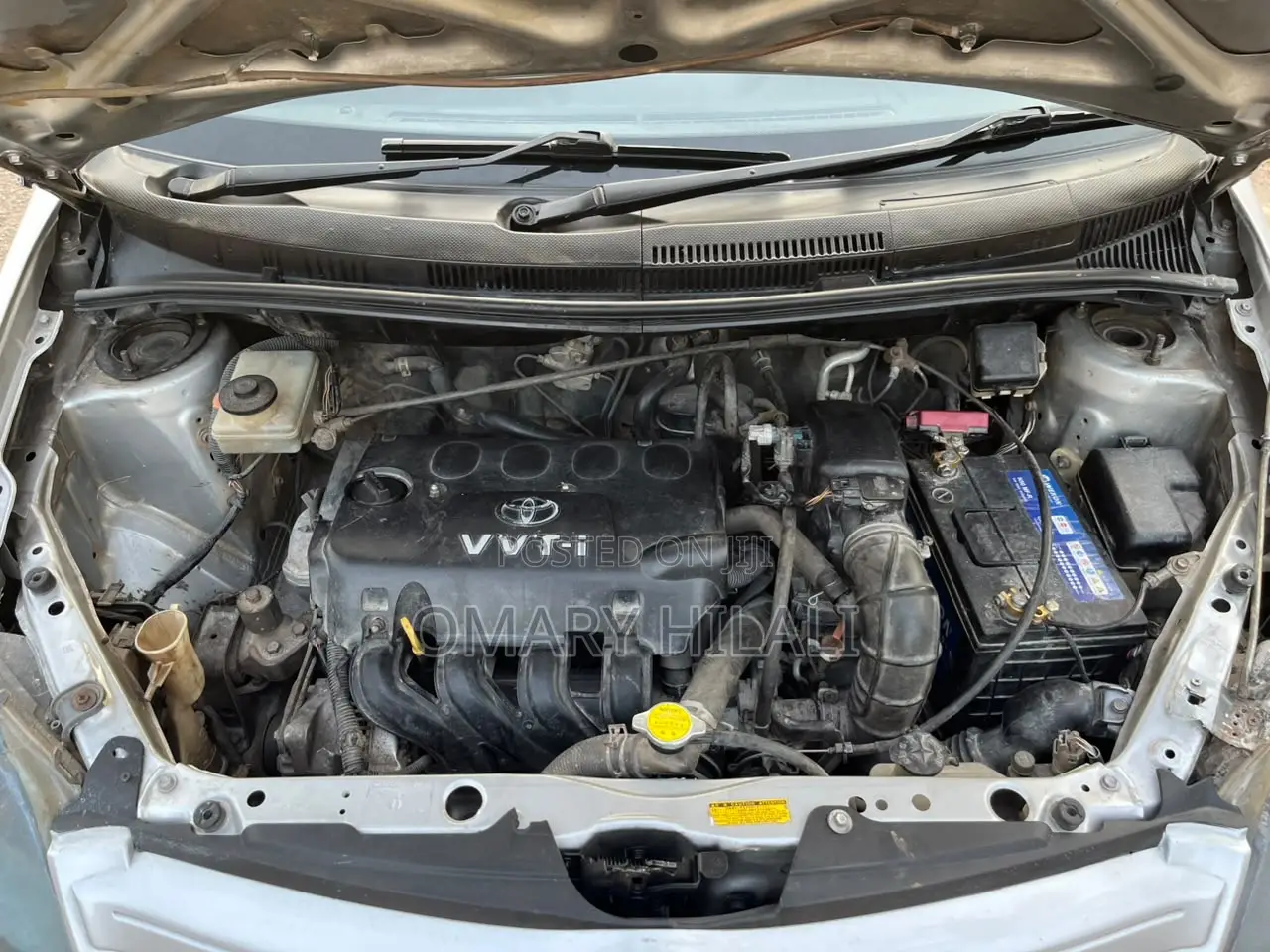 Toyota IST 2004 Silver