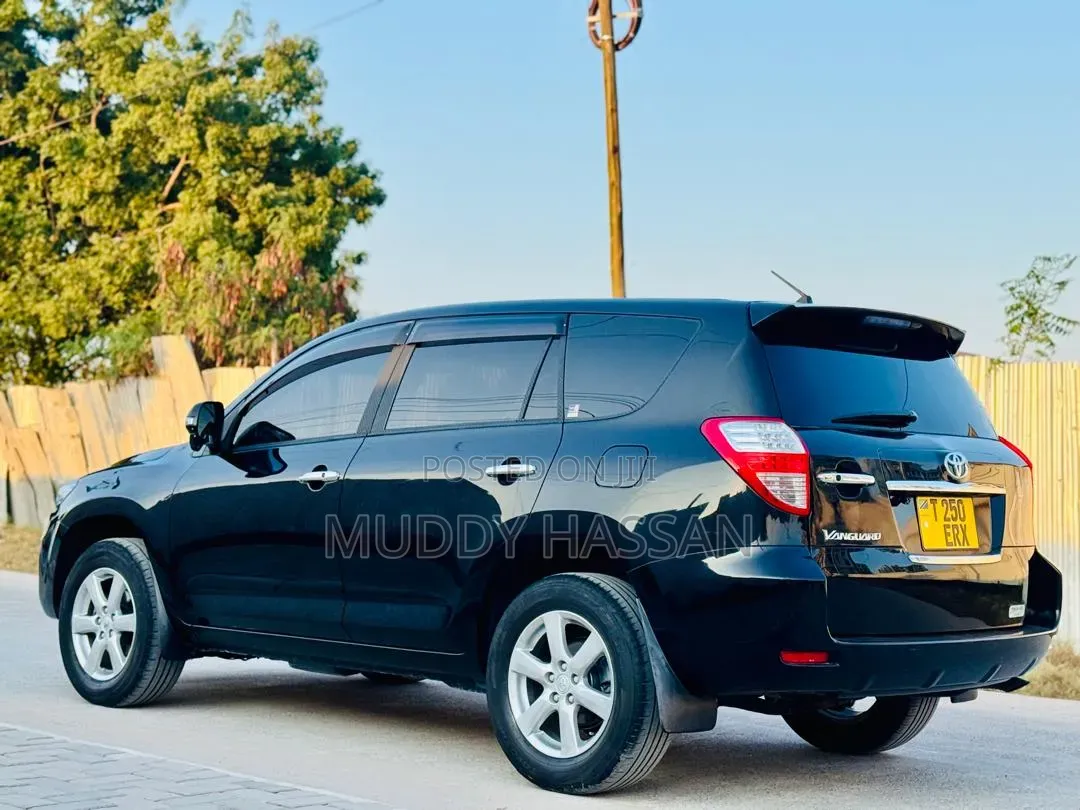 Toyota Vanguard 2009 Black