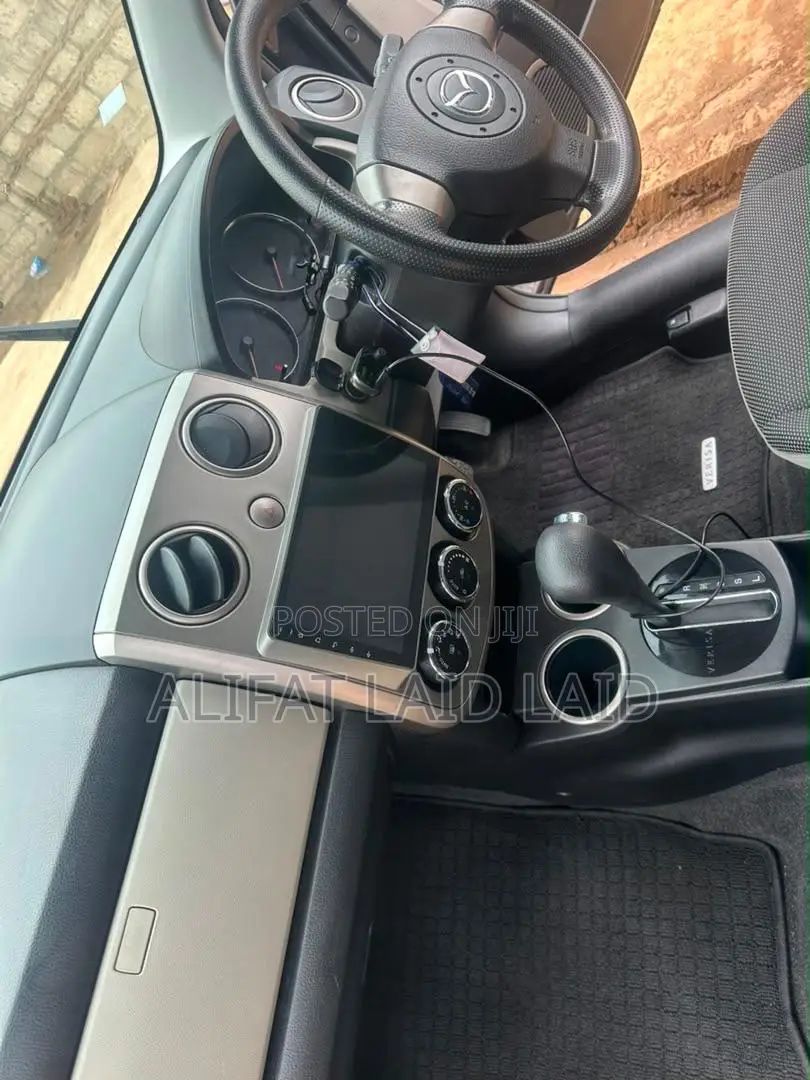 Mazda Verisa 2011 Black