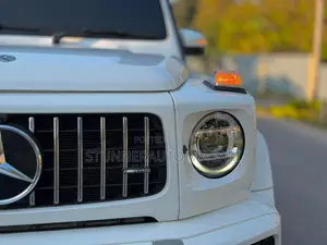 Mercedes-Benz G-Class 2021 White