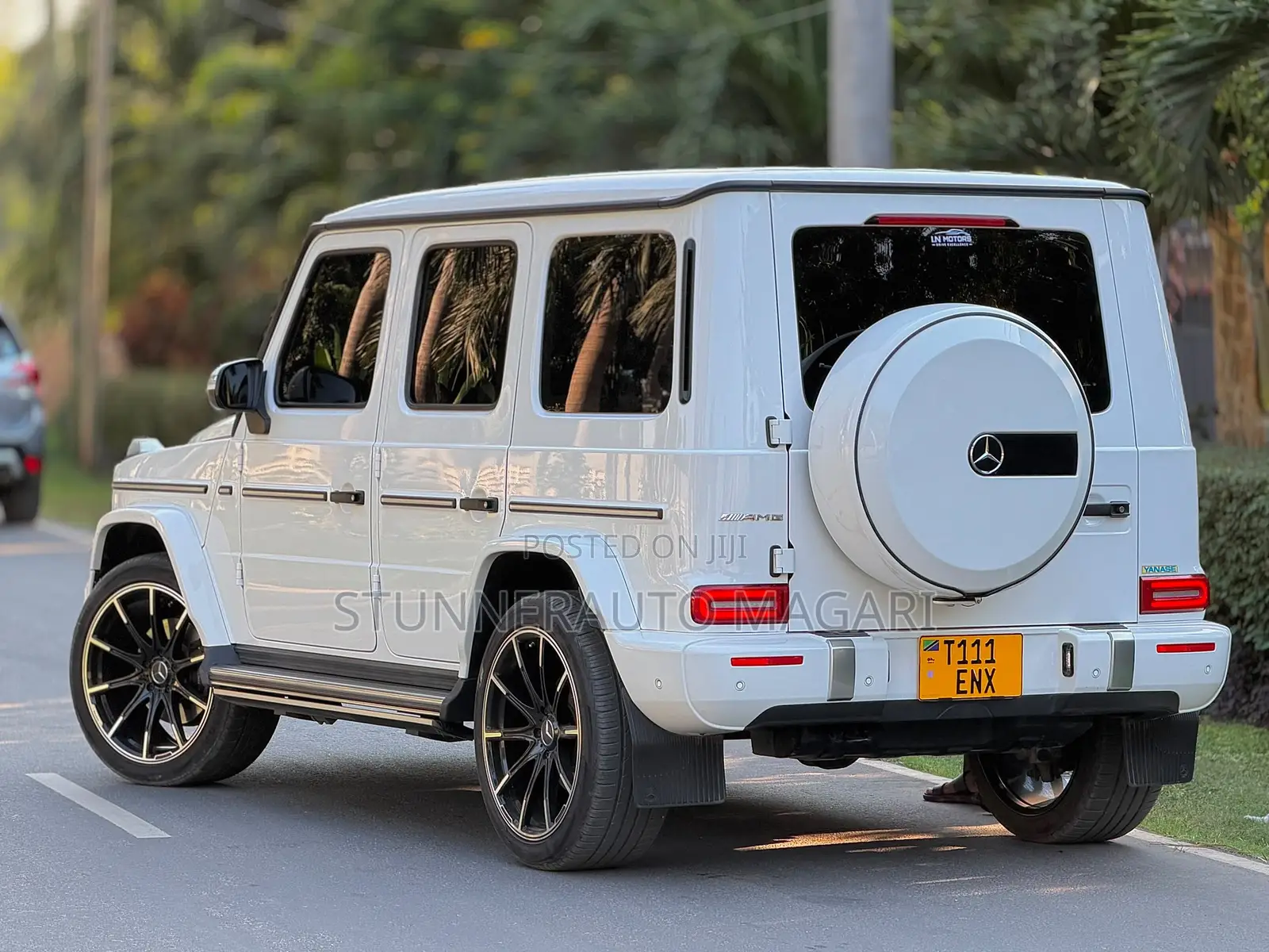 Mercedes-Benz G-Class 2021 White
