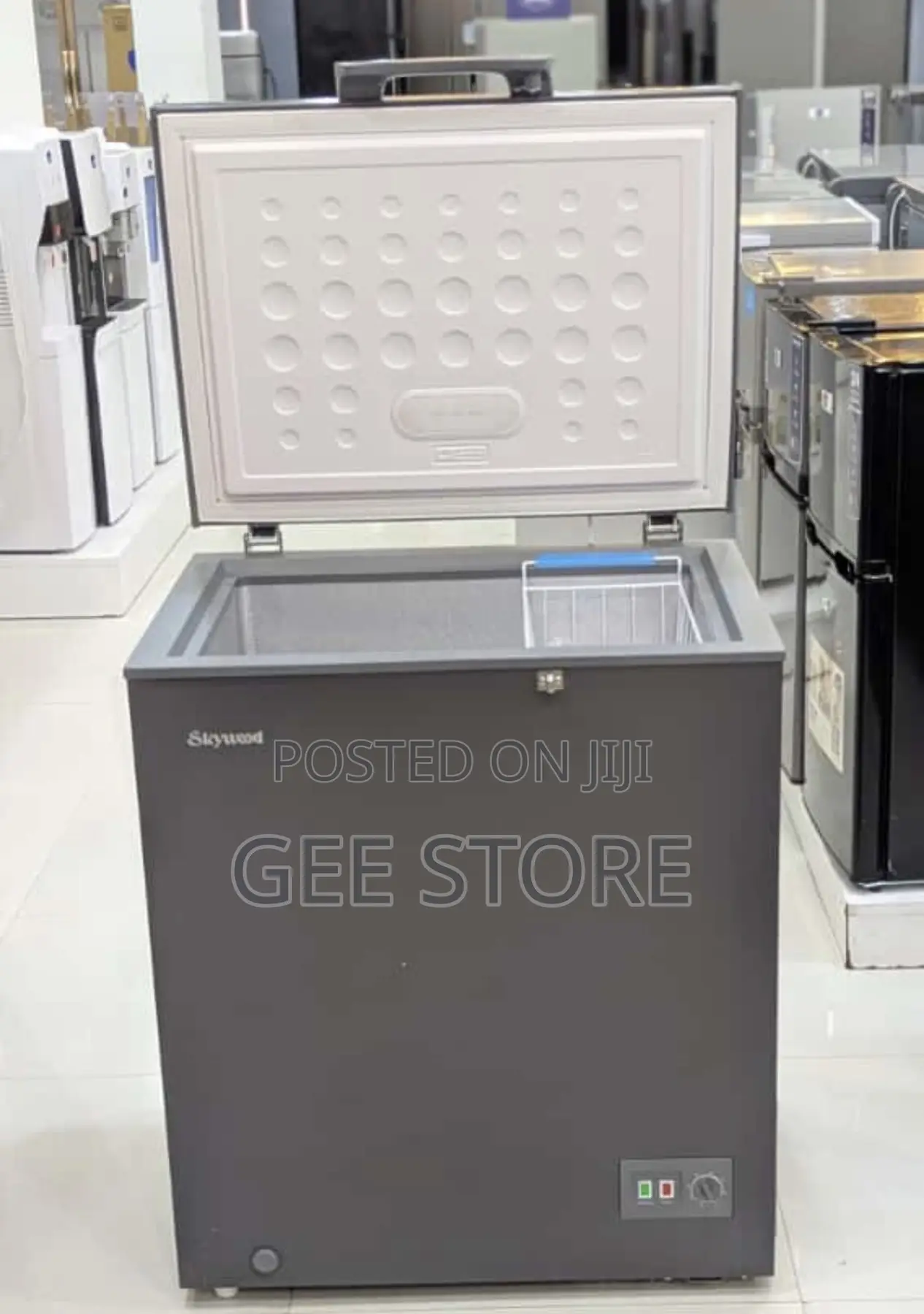 Skywood Deepfreezer FRZ Sky 150cf