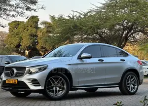 Mercedes-Benz GLC-Class 2017 Silver
