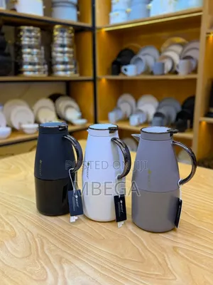 QAA Vaccum Flask ( 1.5L , 2L)