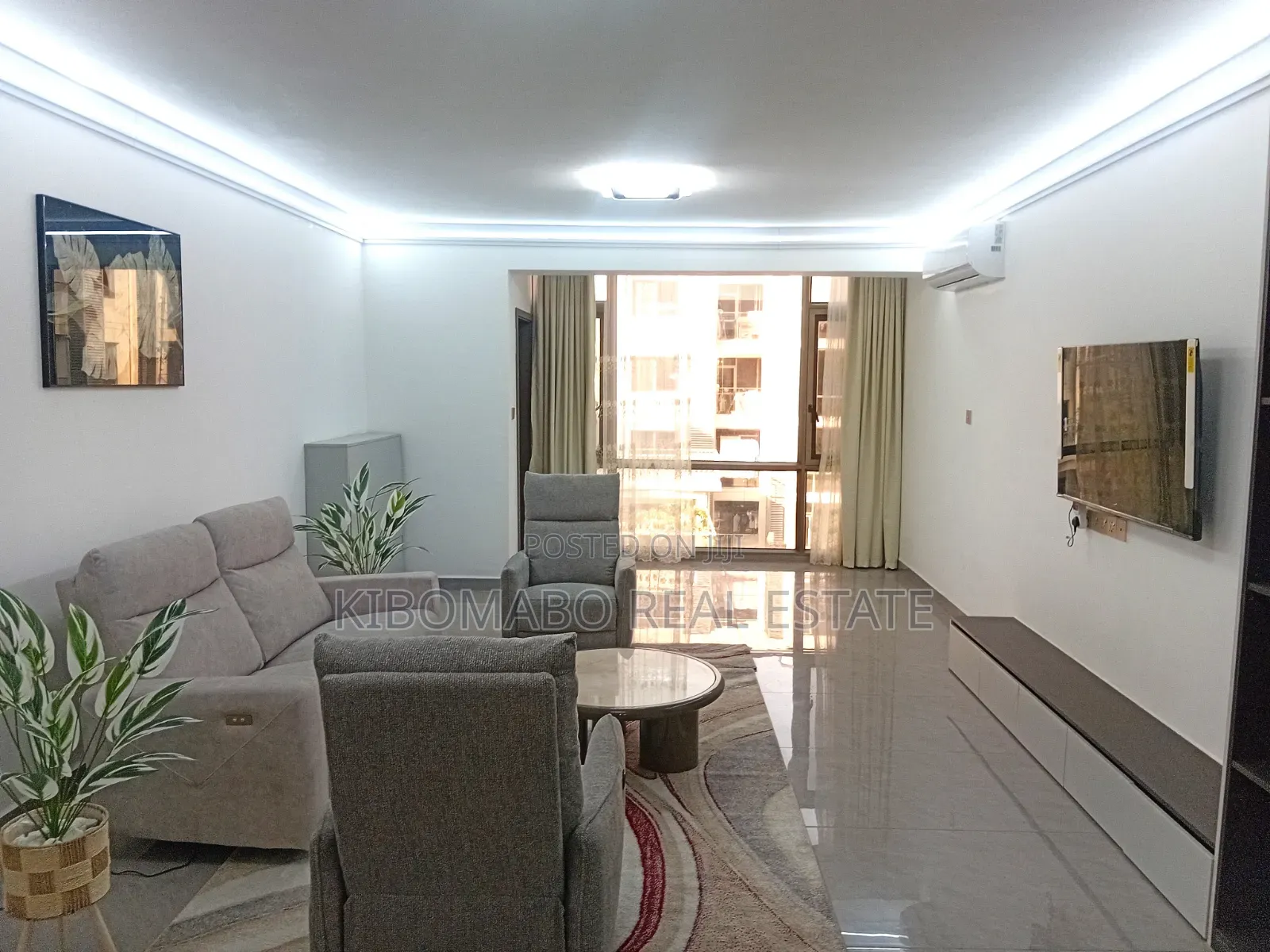 3bdrm Apartment in Oyster Bay for sale