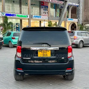 Toyota Rumion 1.5 FWD 2023 Black