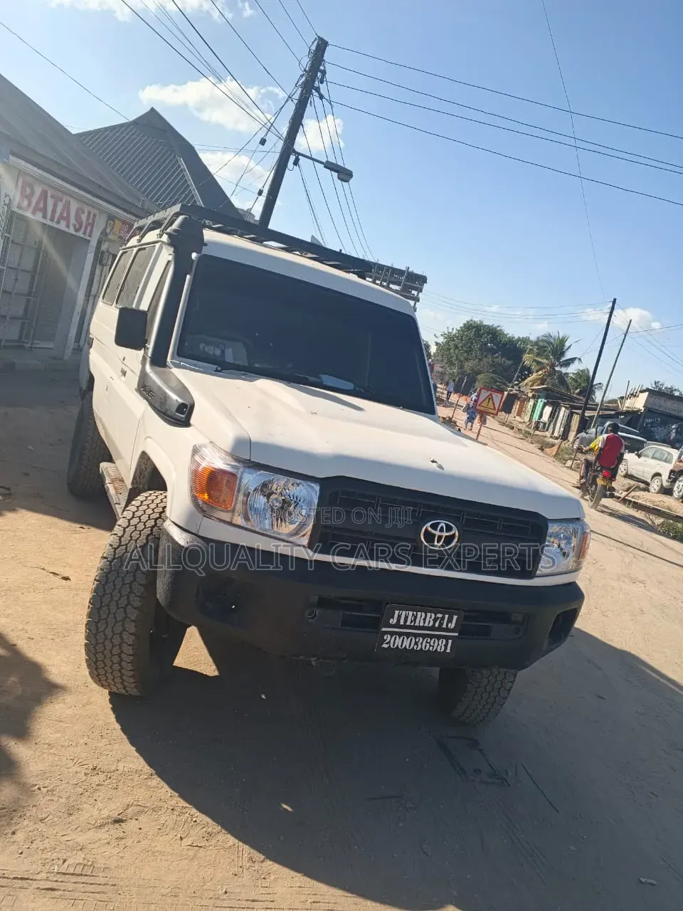 Toyota Land Cruiser Prado 2015 White