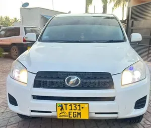 Toyota RAV4 2008 White