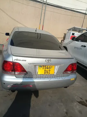 Toyota Crown Royale 2005 Silver