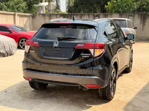 Honda Vezel 2015 Black