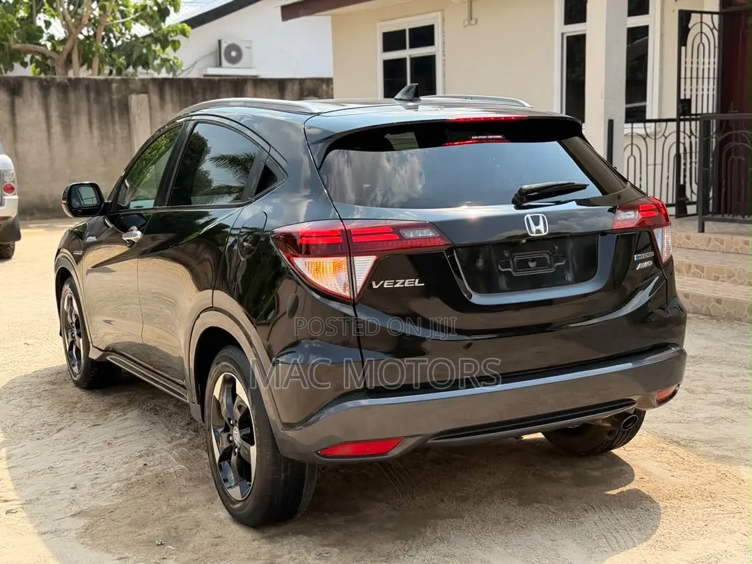 Honda Vezel 2015 Black
