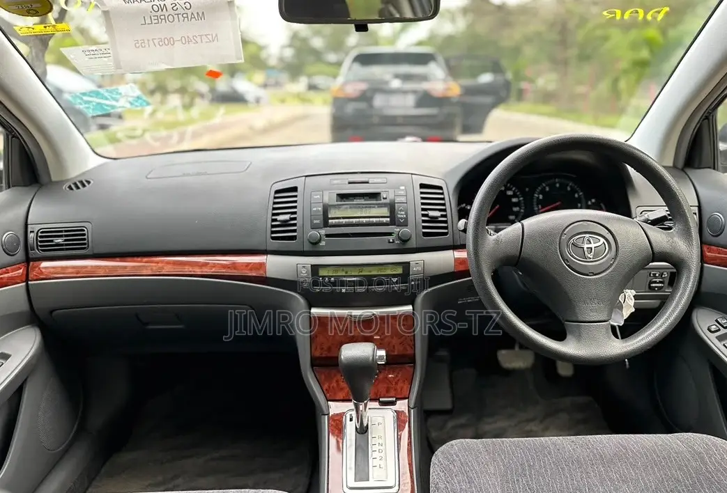 Toyota Premio 2004 Black