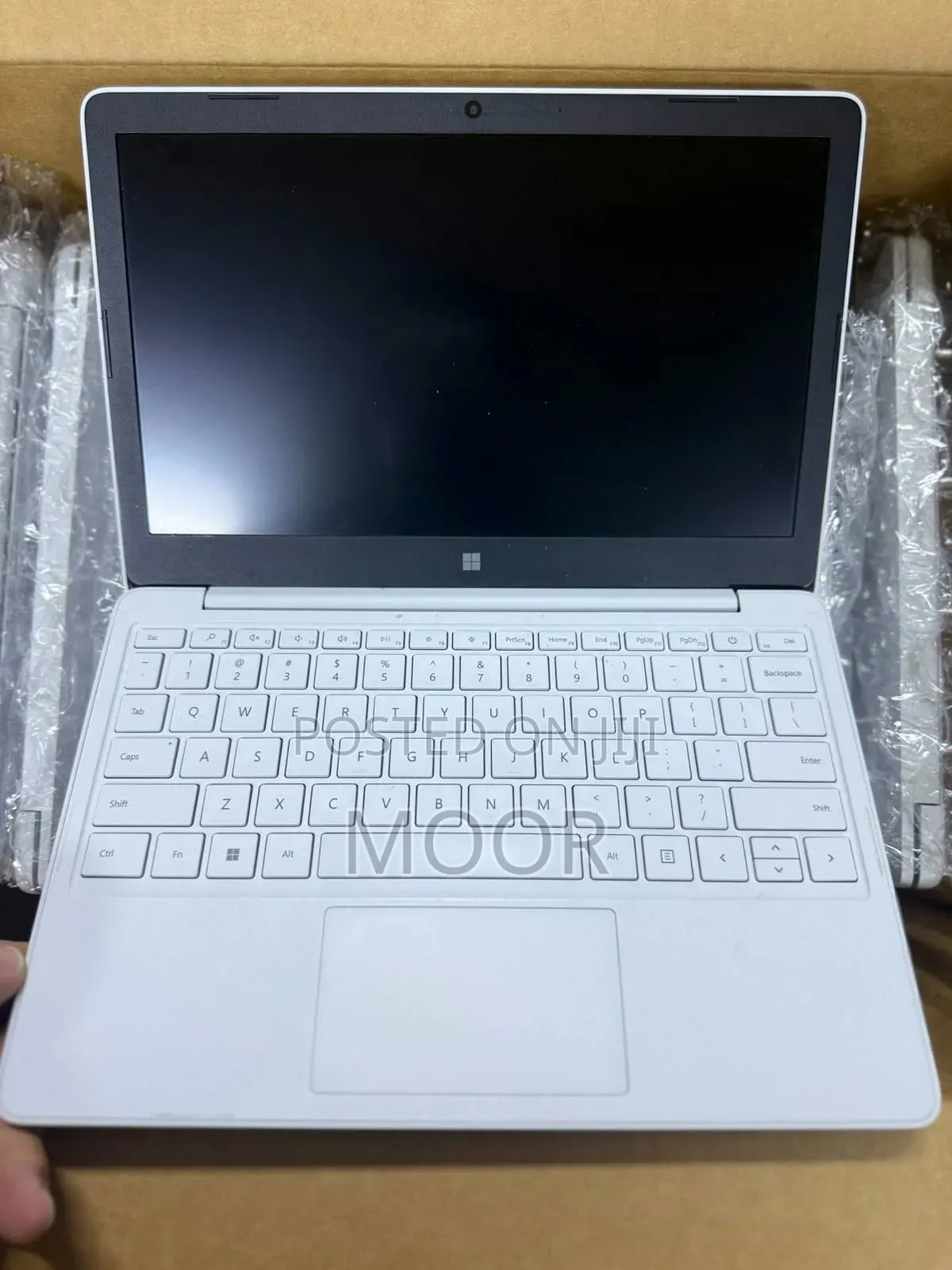 Laptop Microsoft Surface Laptop SE 8GB Intel Celeron SSD 128GB