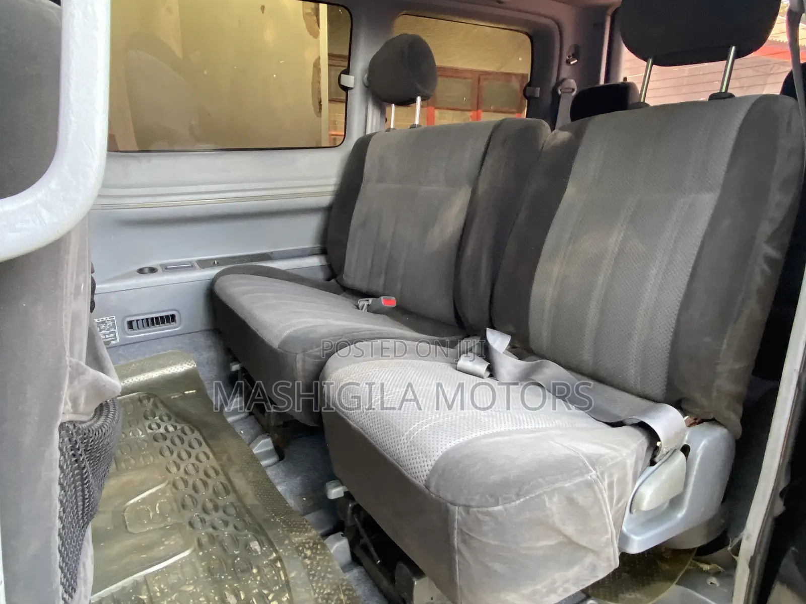 Toyota Noah 2001 Black