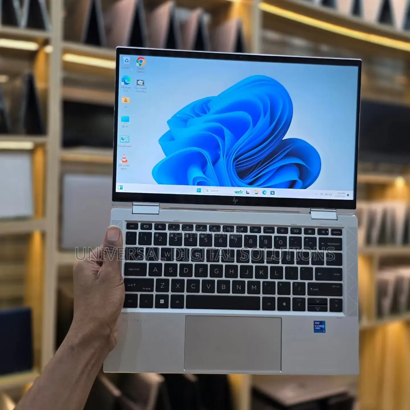 New Laptop HP EliteBook x360 1030 G8 16GB Intel Core i7 SSD 512GB