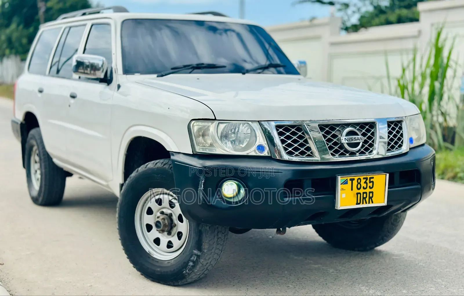 Nissan Patrol 2007 White