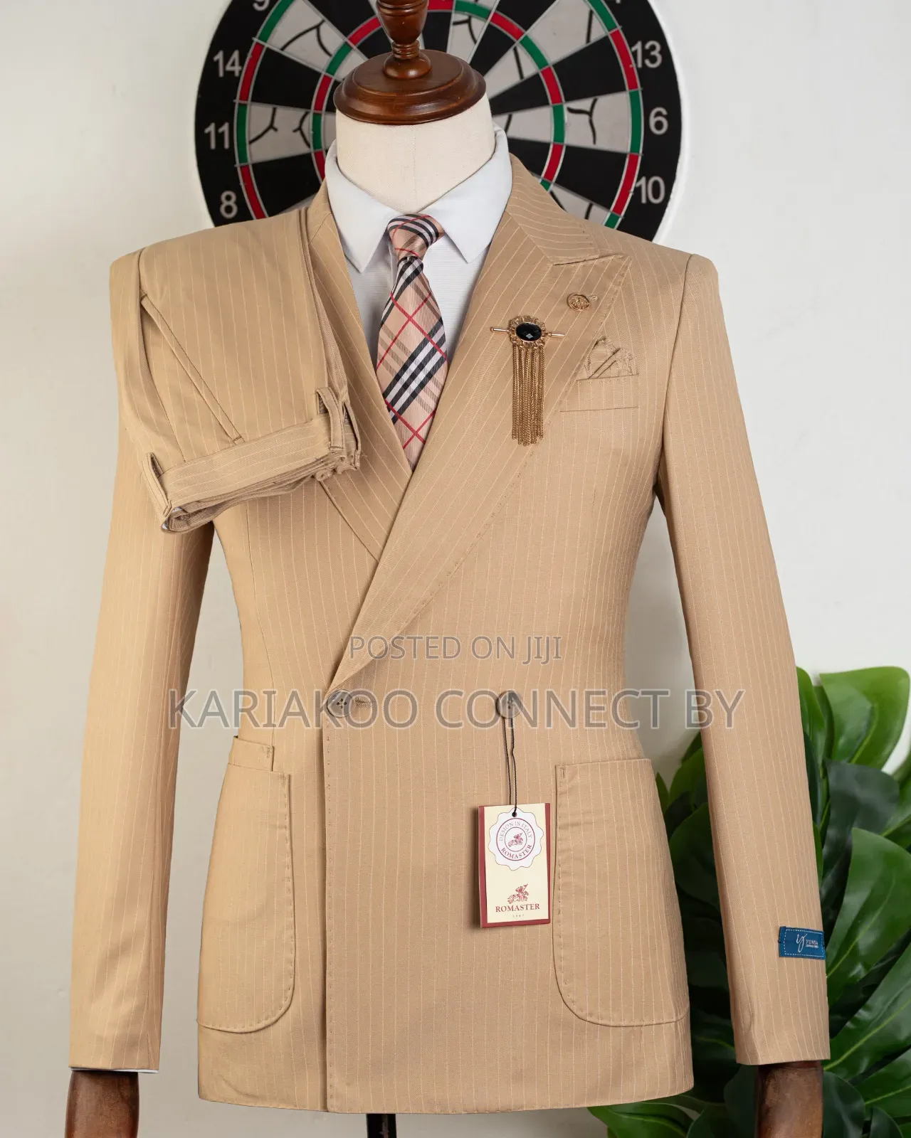 ​Premium Men’s Slim-Fit Tan Double-Breasted Formal Suit