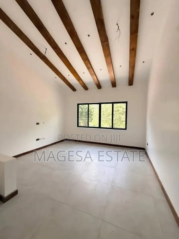 Furnished 4bdrm House in Oyster Bay for rent