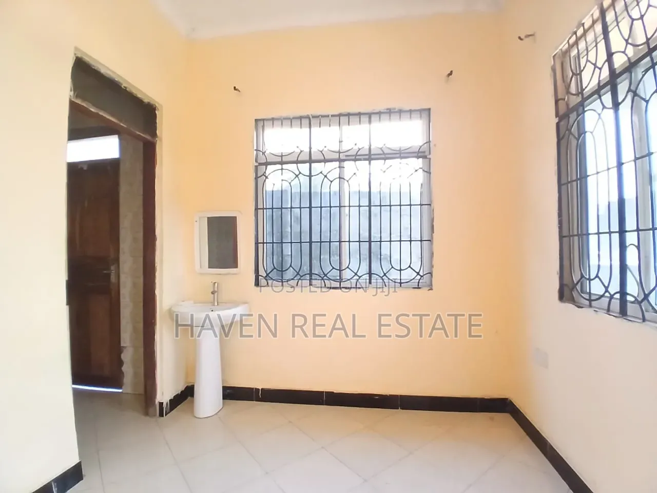 3bdrm House in Kimara for sale