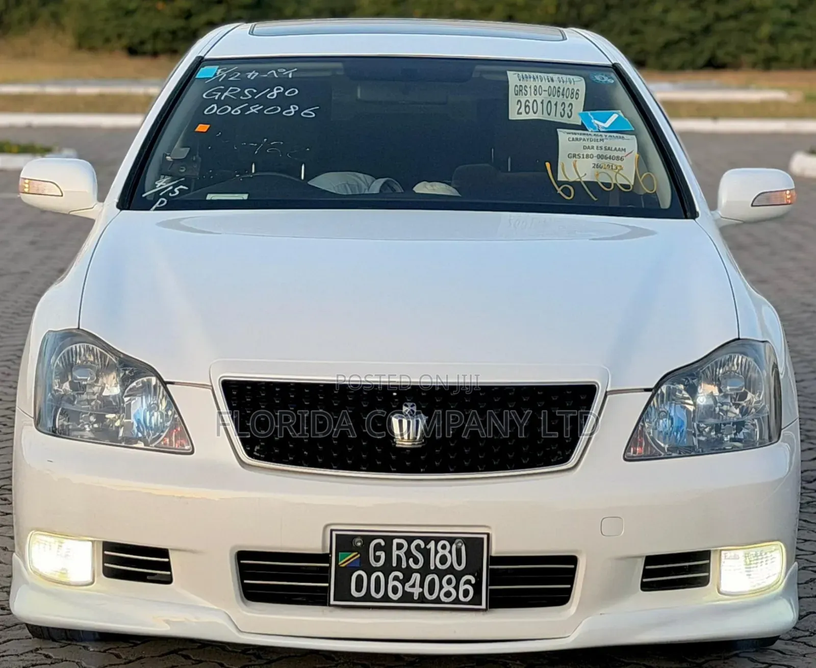 Toyota Crown 2007 White