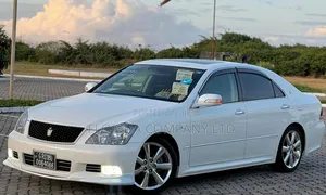 Toyota Crown 2007 White