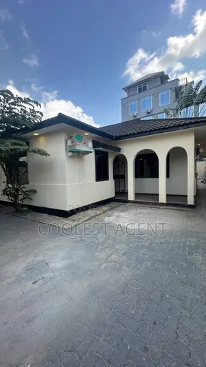 3bdrm House in Coolest Estate, Kinondoni for rent