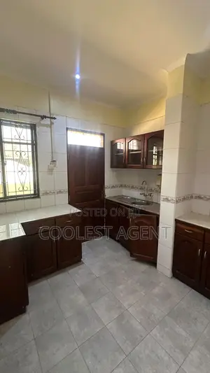 3bdrm House in Coolest Estate, Kinondoni for rent