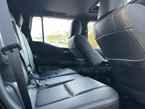 Toyota Land Cruiser Prado 2024 Black