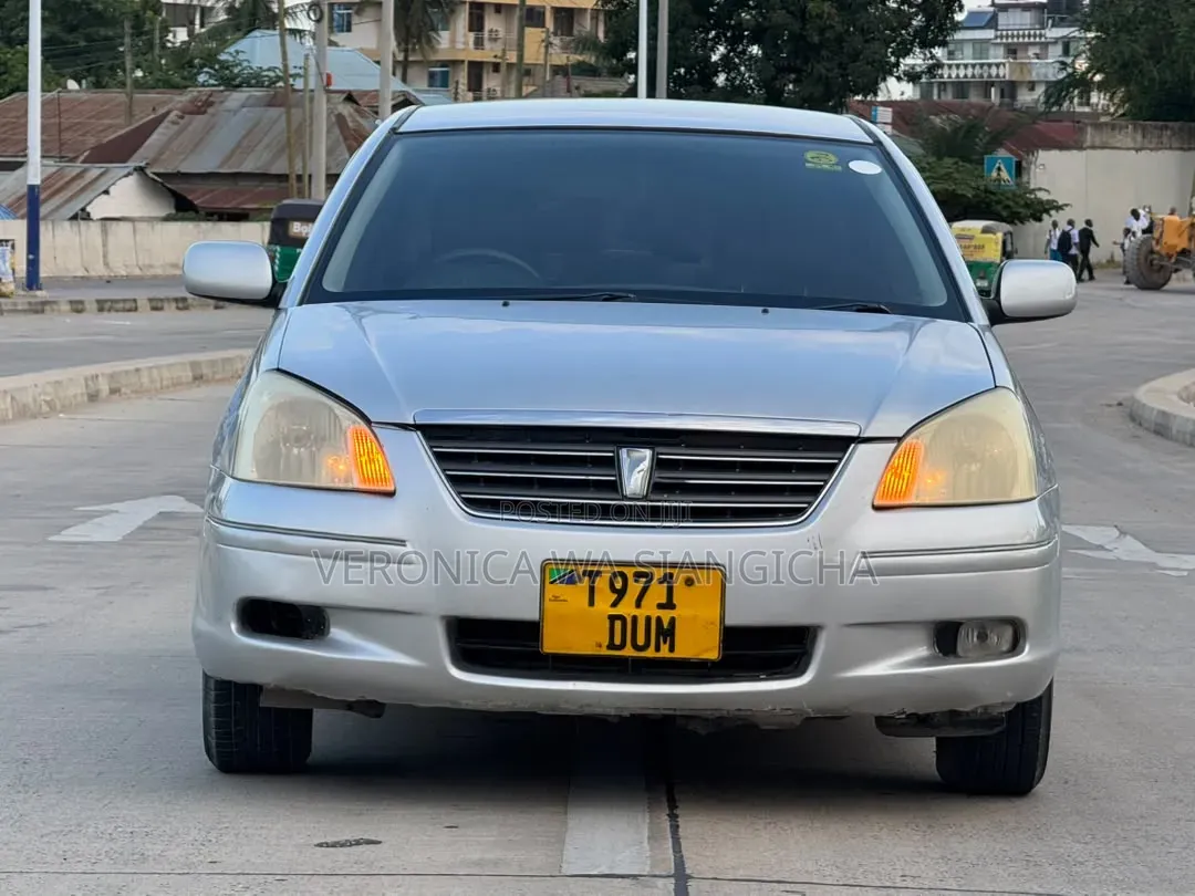 Toyota Premio 2005 Silver