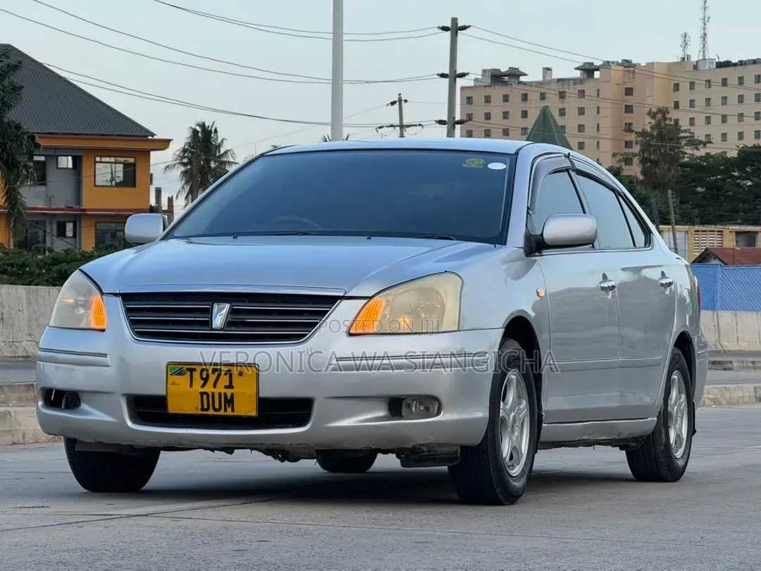 Toyota Premio 2005 Silver