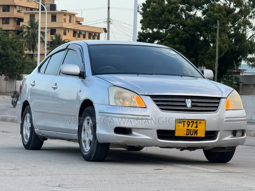 Toyota Premio 2005 Silver