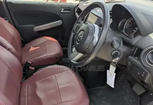 Mazda Demio 2011 Silver