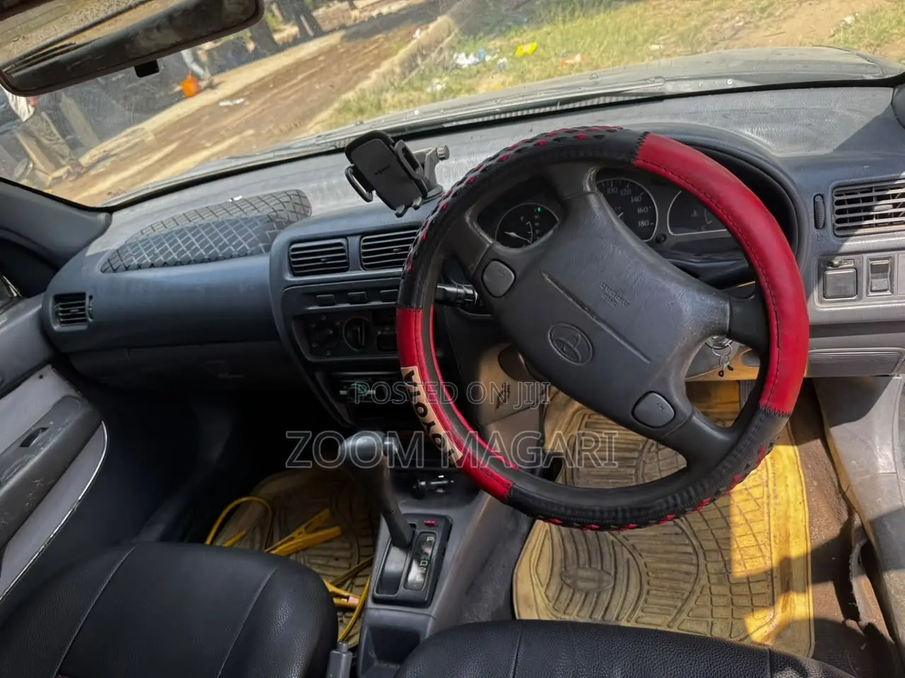 Toyota Starlet 2000 Green
