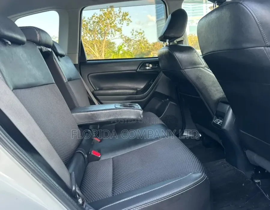 Subaru Forester 2017 White