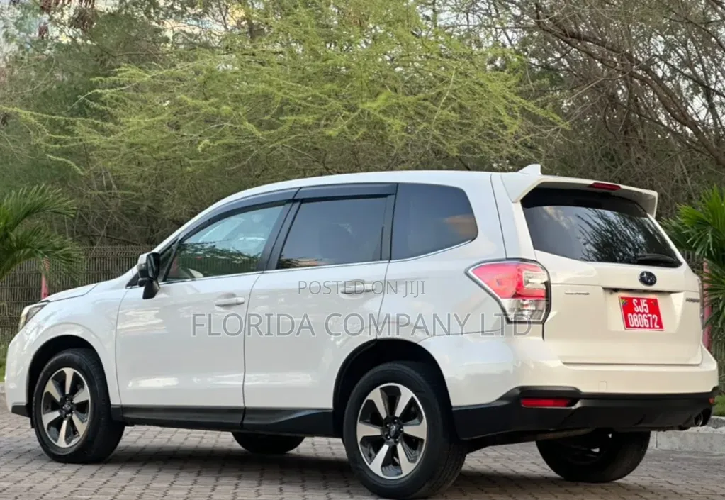 Subaru Forester 2017 White