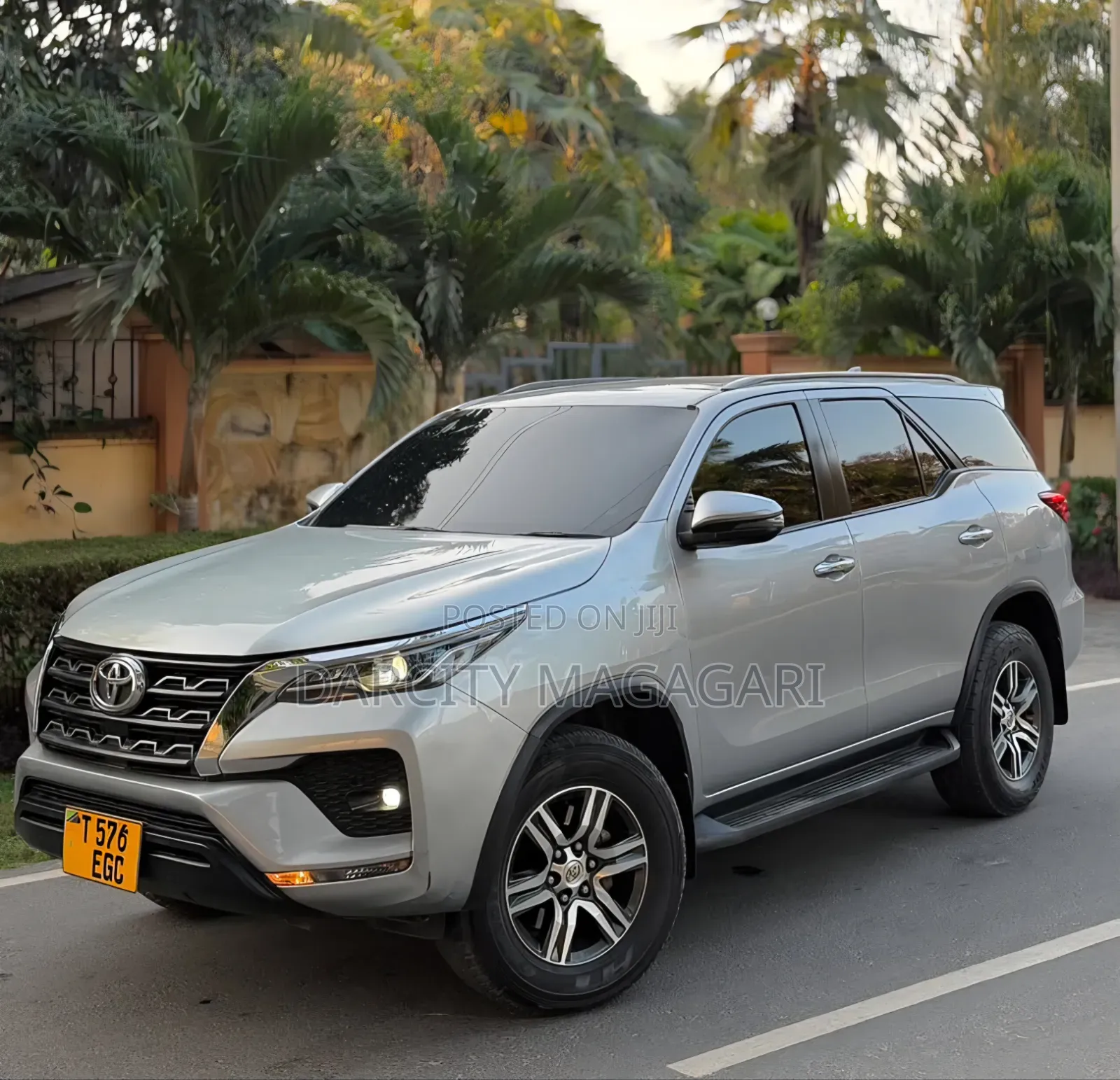 Toyota Fortuner 2021