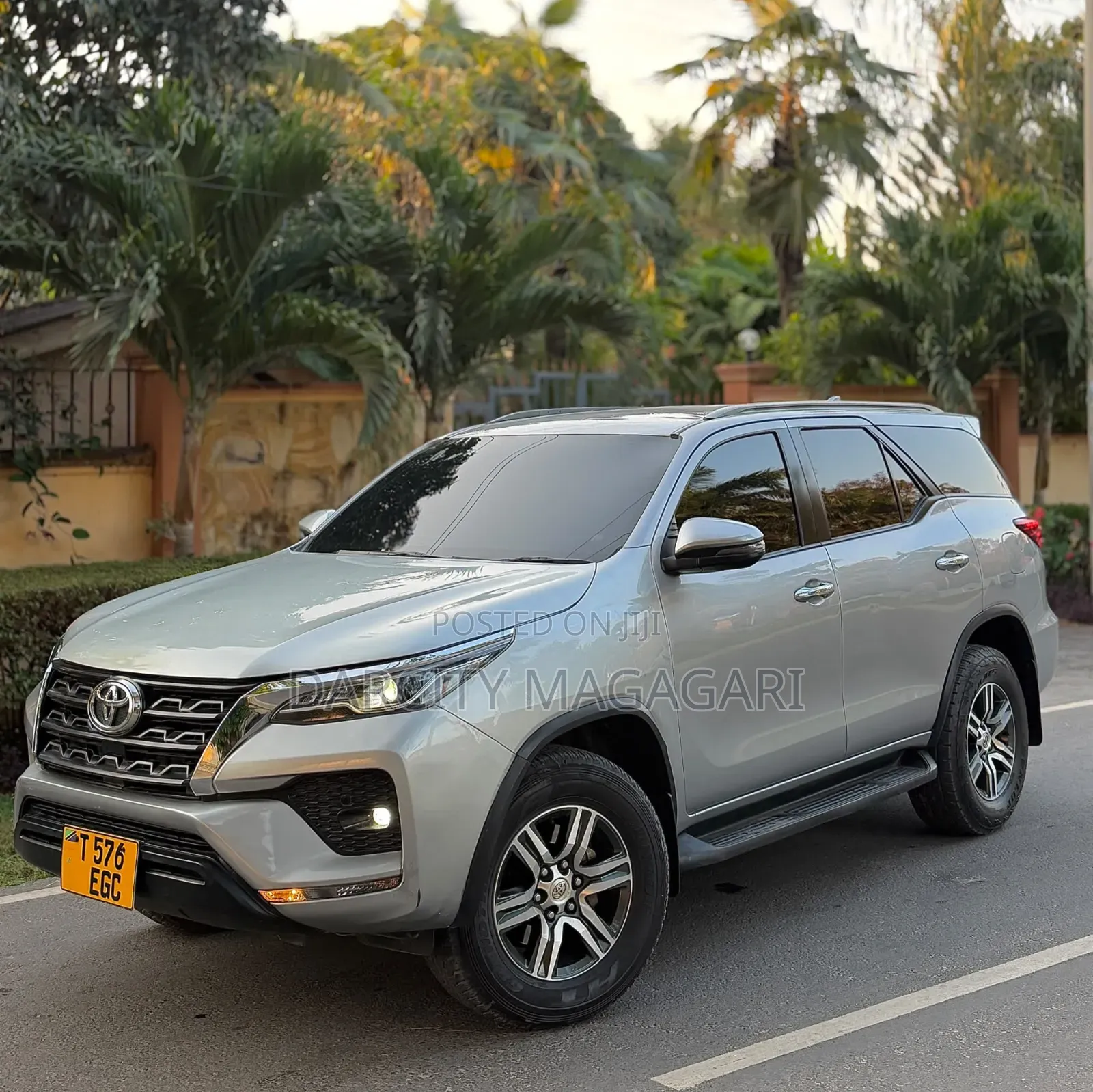 Toyota Fortuner 2021