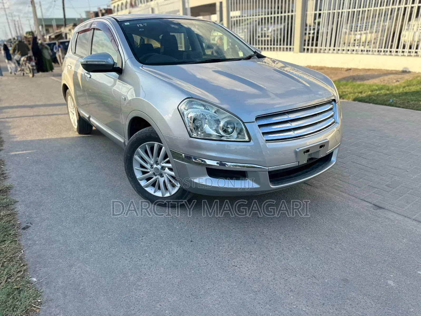 Nissan Dualis 2010 Silver