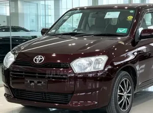 Toyota Probox 2015 Maroon