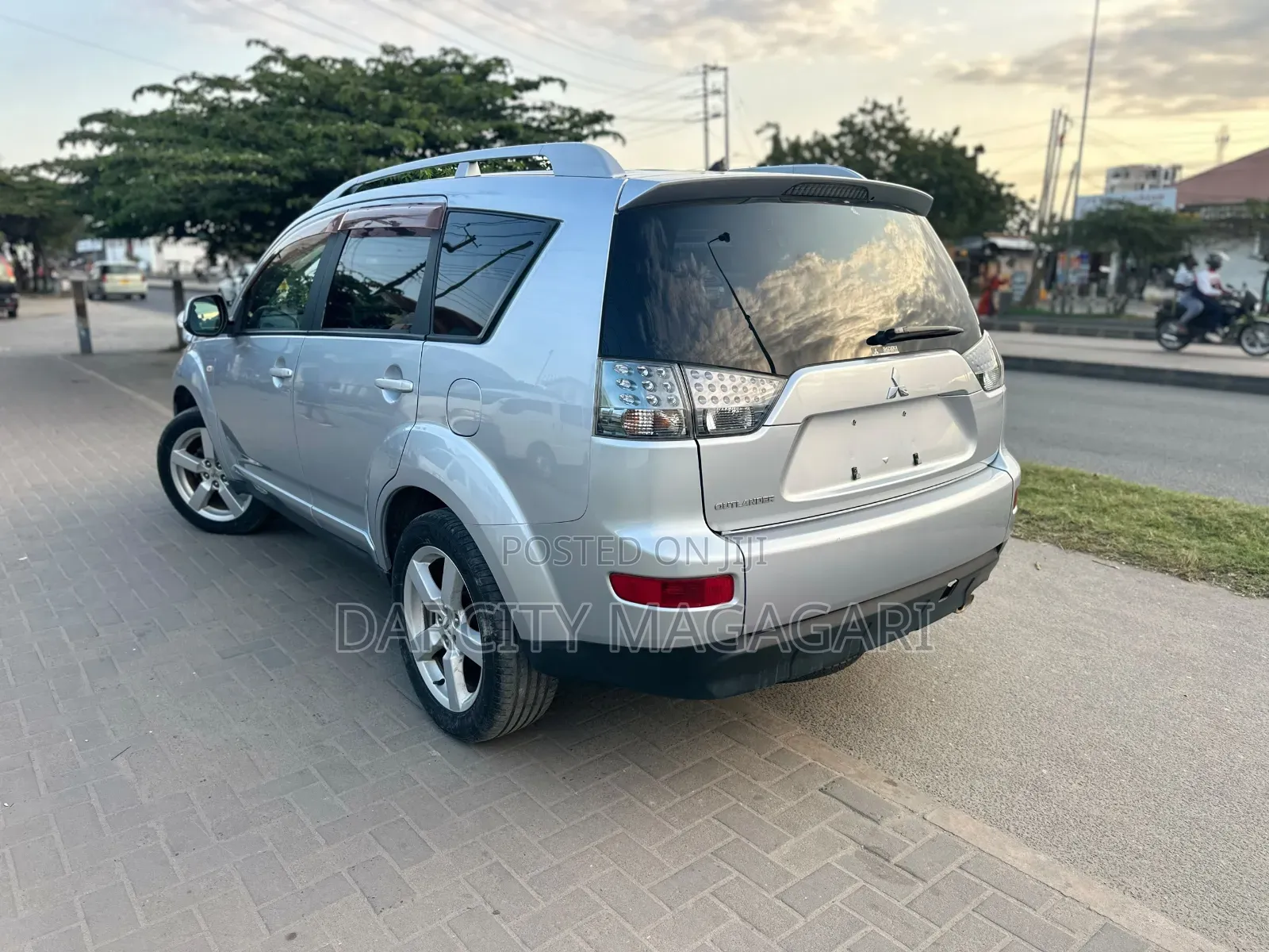 Mitsubishi Outlander 2007 Silver