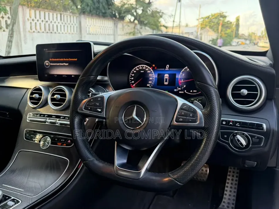Mercedes-Benz C200 2015 Black