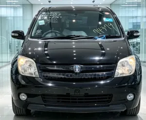 Toyota IST 2004 Black